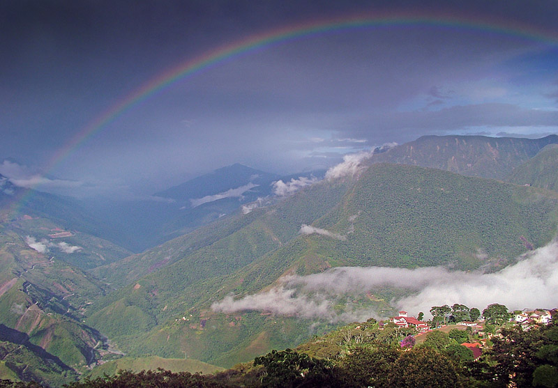 View from Esmeralda Hotel,  to old town in Coroico 2000 m., Yungas, Bolivia d. 8 jauary 2005. Photographer: Lars Andersen