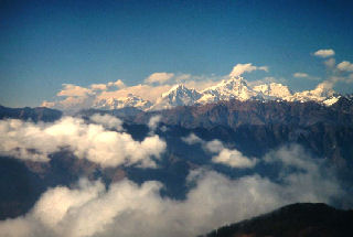Maneslu set fra Goseikund. Langtang, Nepal i 4100 m. November 1995. Fotograf: Lars Andersen